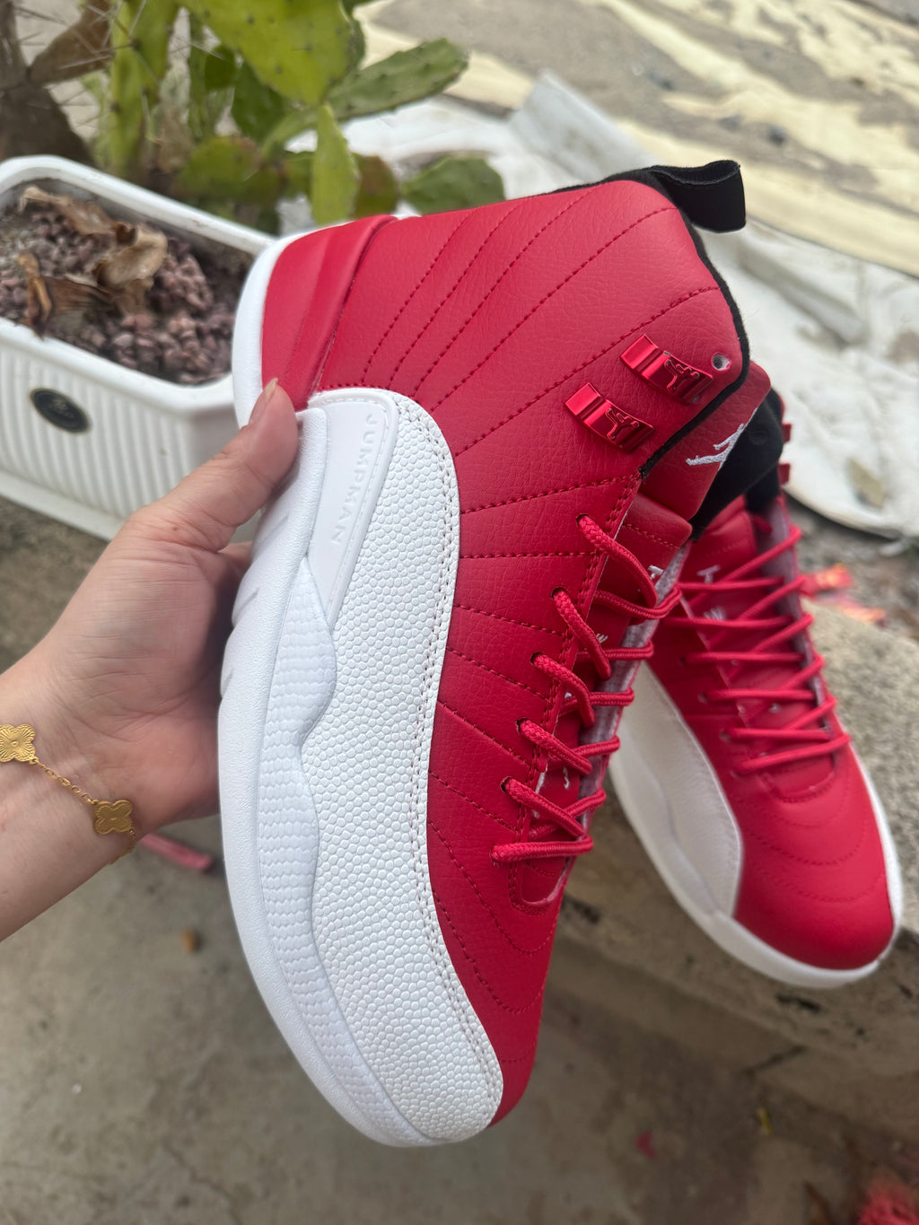 Air Jordan 12 Retro "Gym Red"
