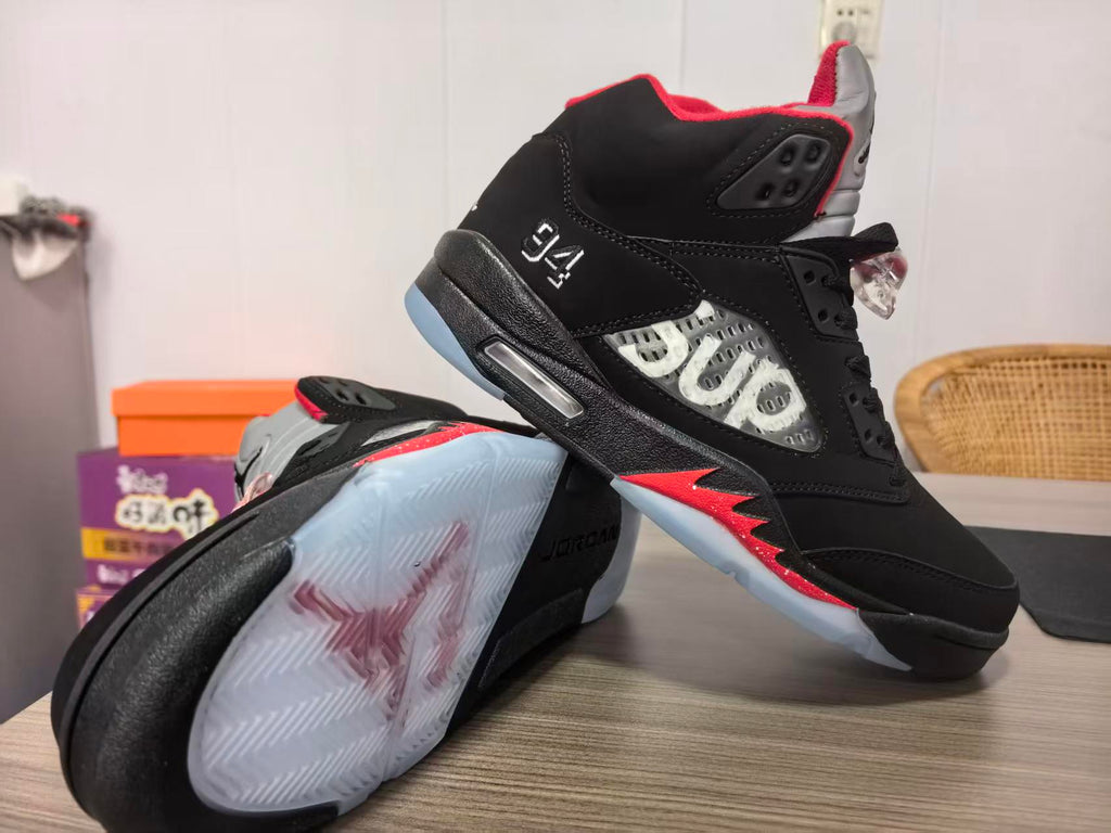 Supreme x Air Jordan 5 Retro 'Black'