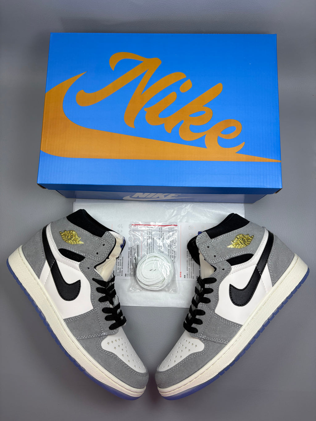 Air Jordan 1 Retro High OG 'Cool Grey'