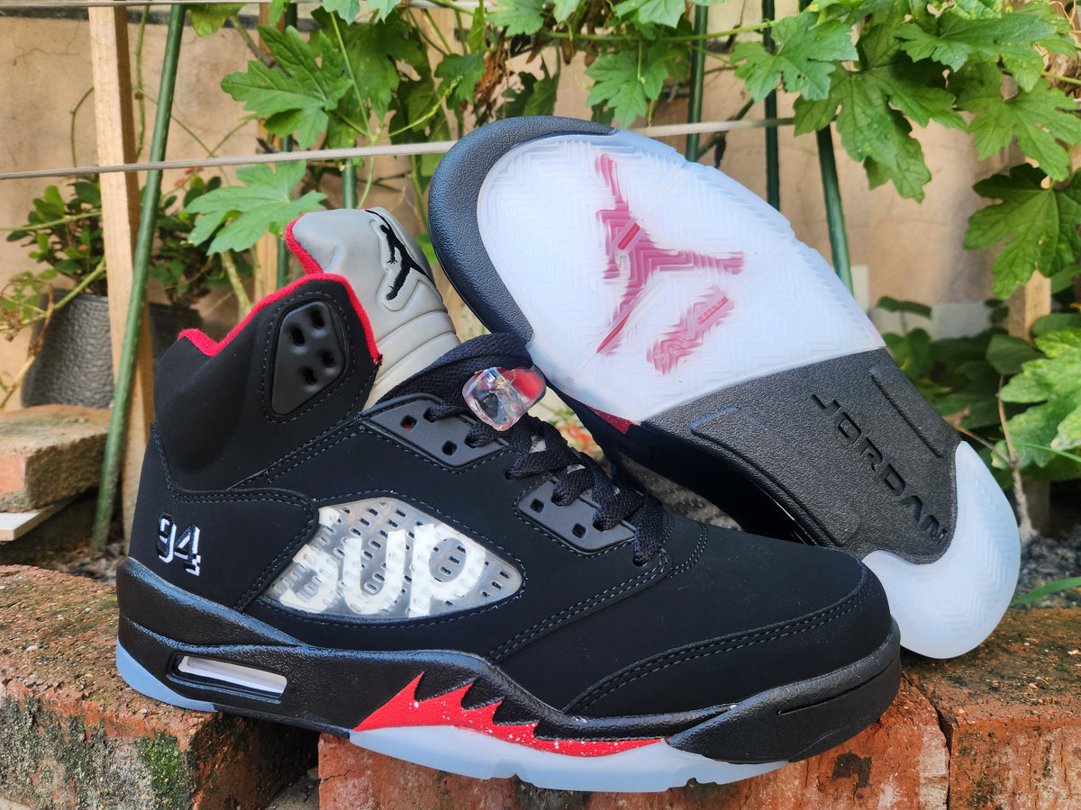 Supreme x Air Jordan 5 Retro “Black”