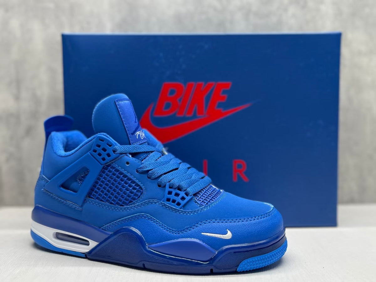 Air Jordan 4 Retro 'University Blue'