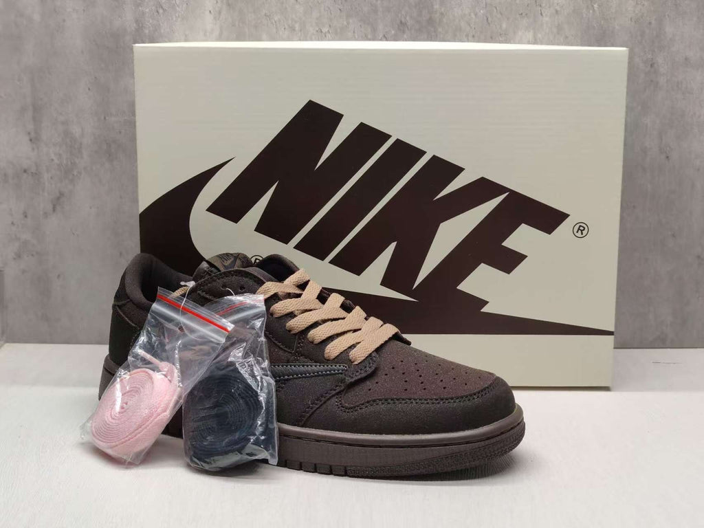 Travis Scott x Air Jordan 1 Retro Low OG SP “Velvet Brown”