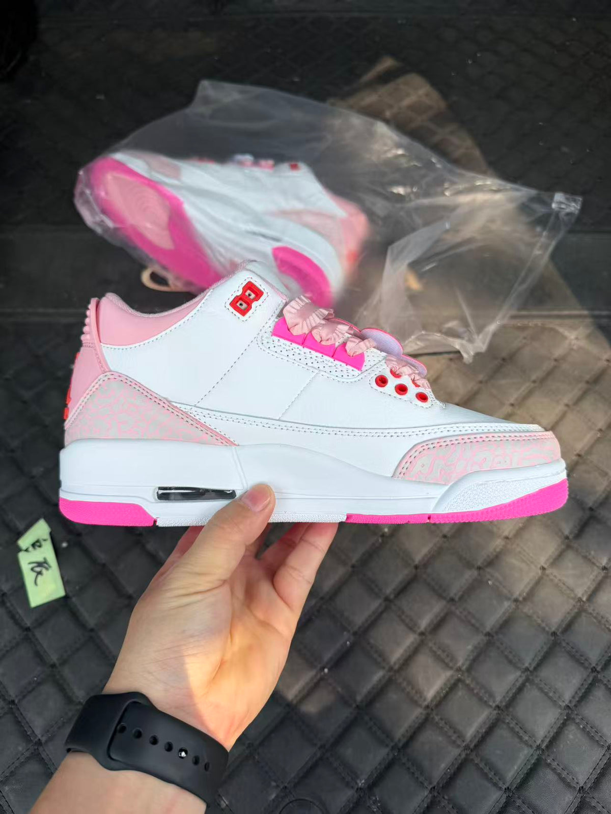 Air Jordan 3 Retro 'Pearl Pink / Hyper Orange / Pink Bloom'