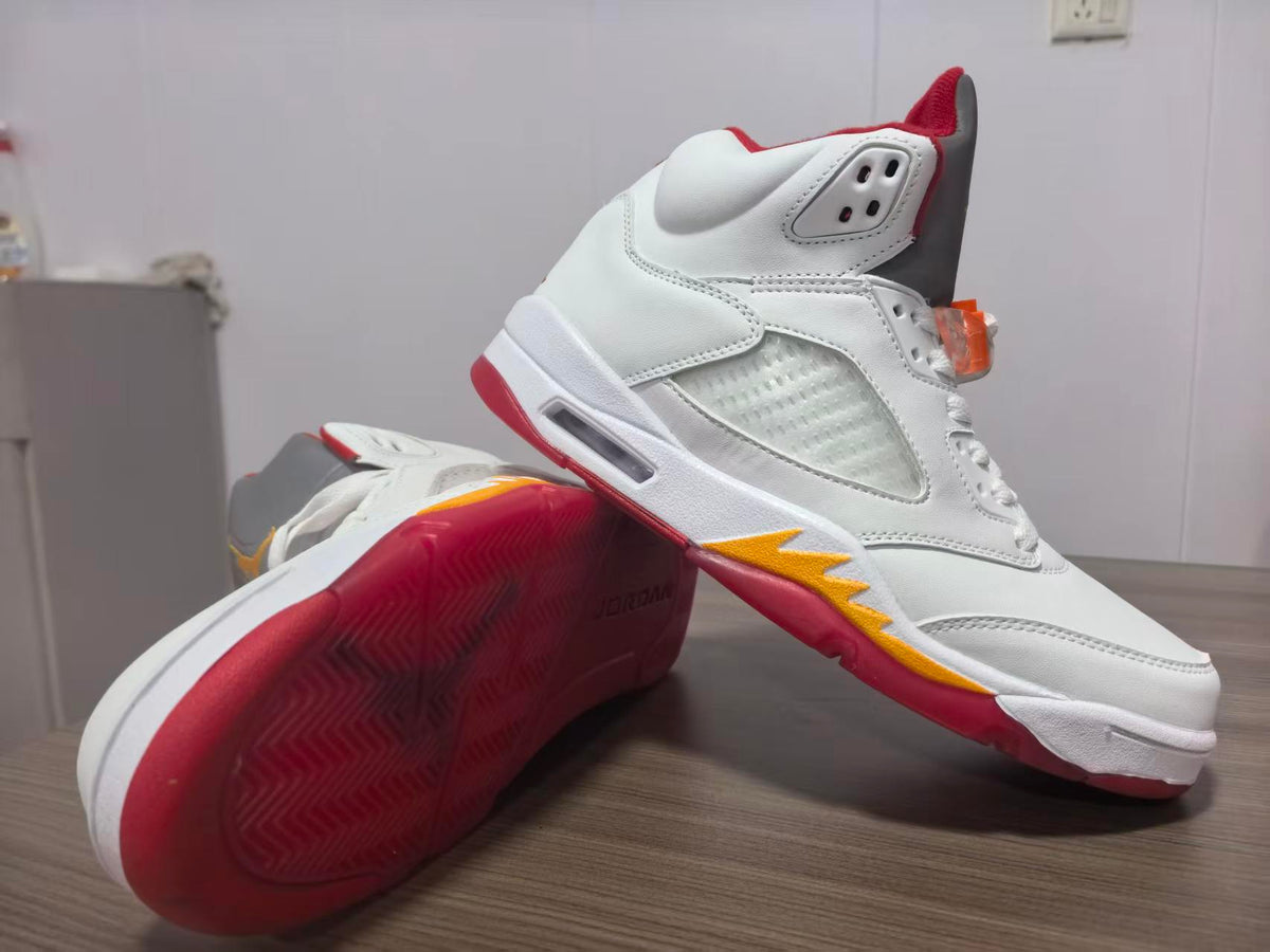 Air Jordan 5 Retro WMNS 'White Sunset'