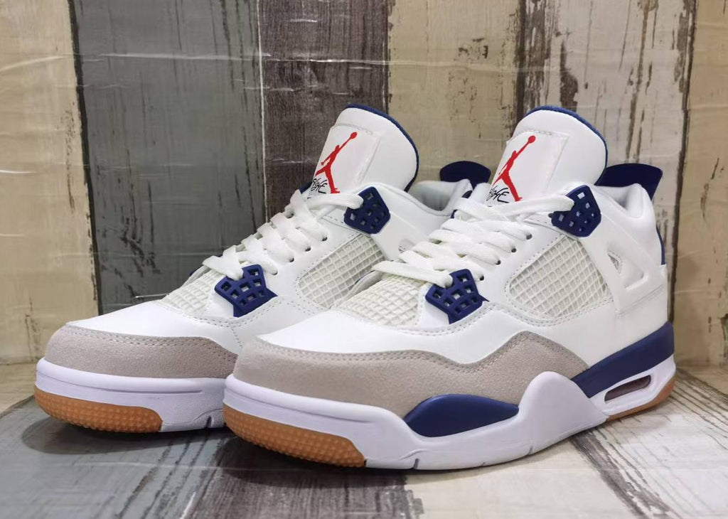 Air Jordan 4 Retro 'Military Blue' (2024)