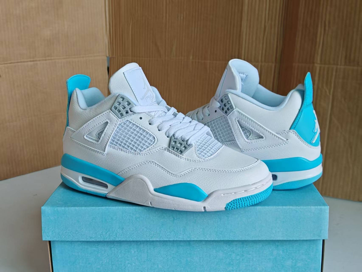 Air Jordan 4 Retro "Cyan"
