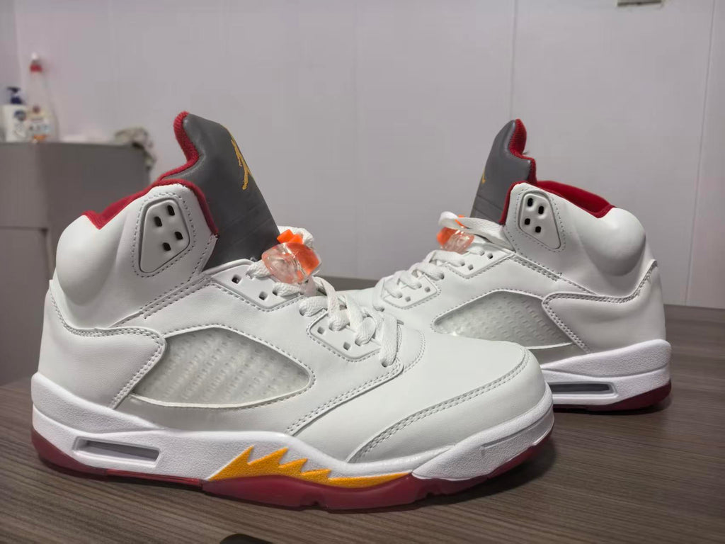 Air Jordan 5 Retro WMNS 'White Sunset'