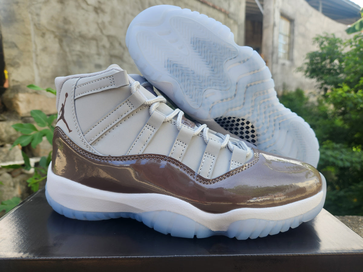 Air Jordan 11 Retro “Cool Grey” (2021)