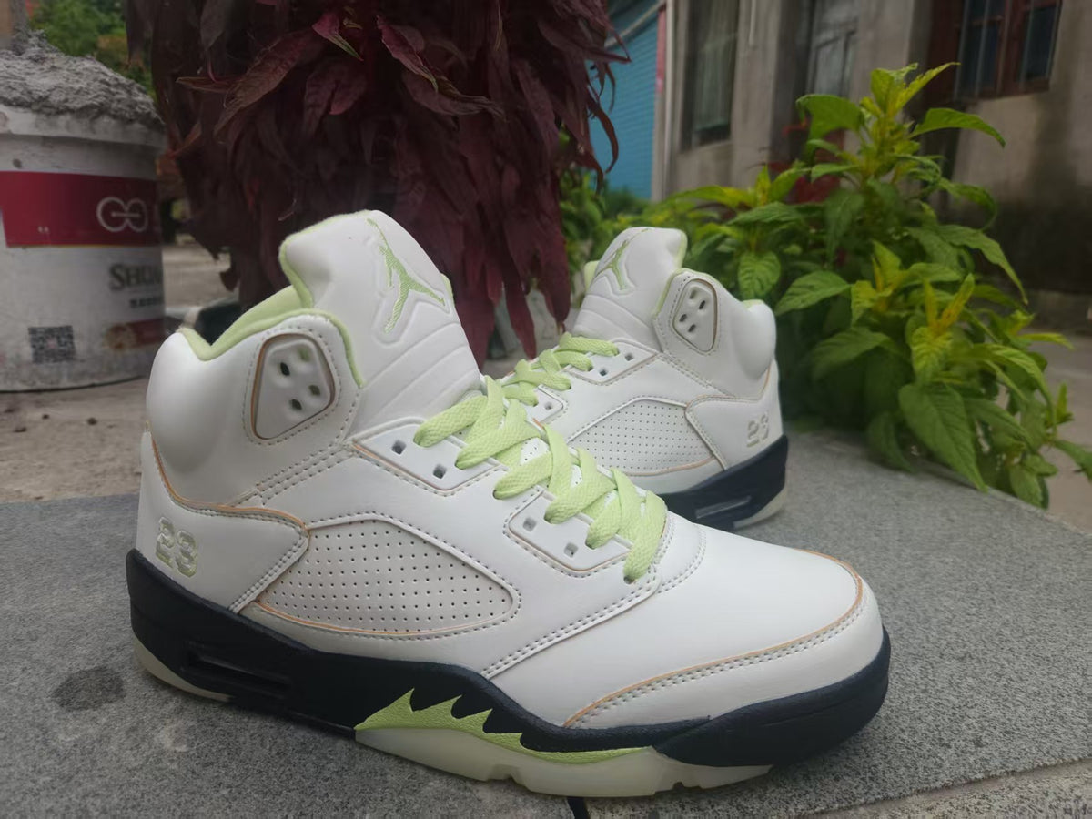 Air Jordan 5 Retro WMNS 'Luminous Green'