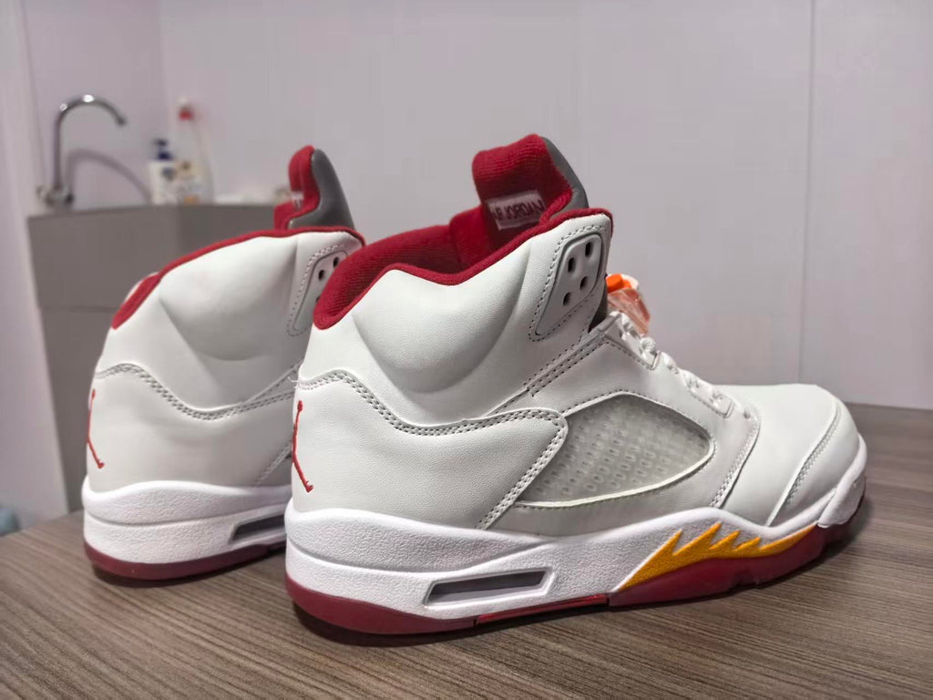 Air Jordan 5 Retro WMNS 'White Sunset'