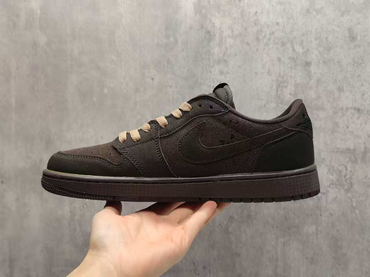 Travis Scott x Air Jordan 1 Retro Low OG SP “Velvet Brown”