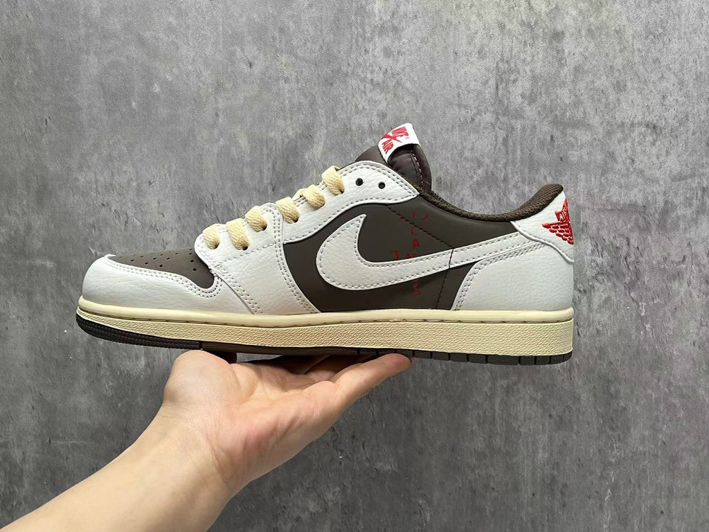 Air Jordan 1 Low x Travis Scott "Reverse Mocha"