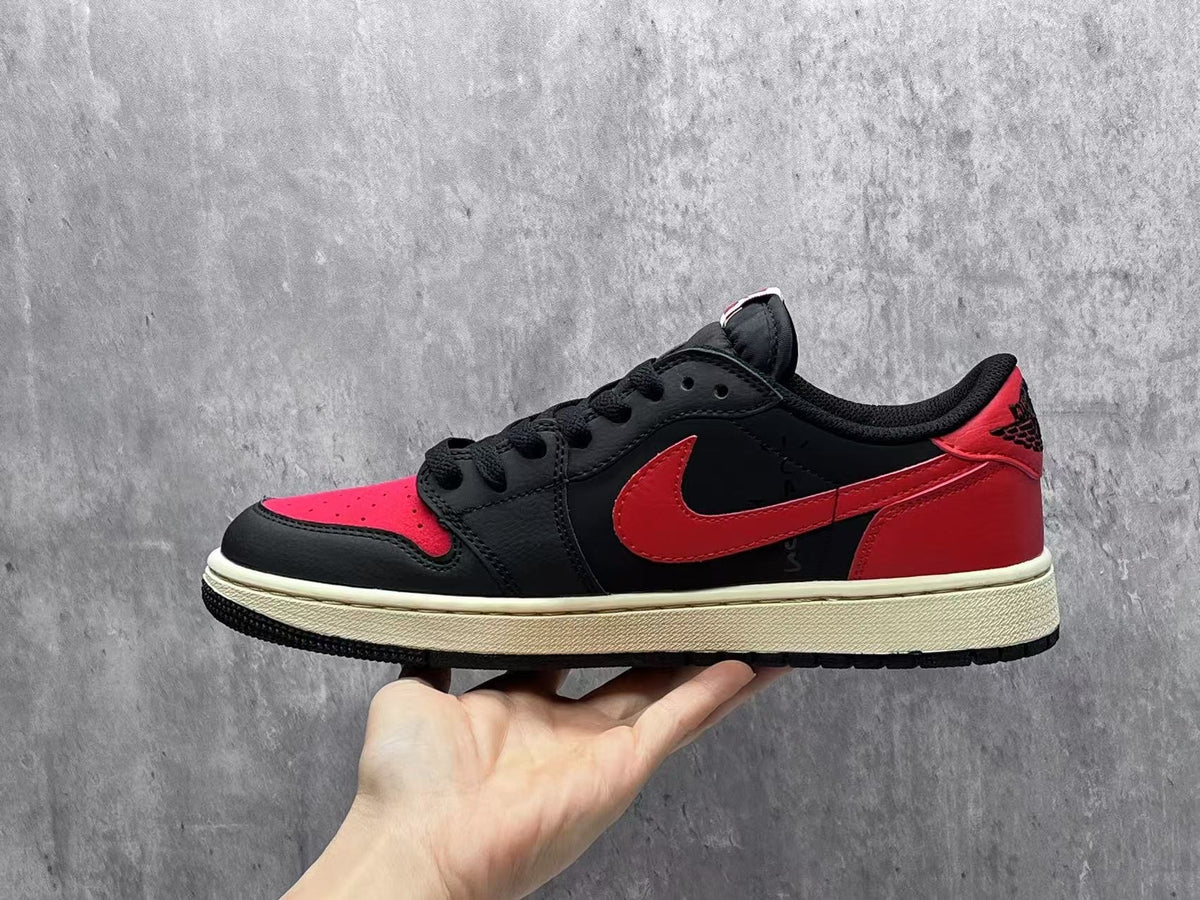 Air Jordan 1 Retro Low OG “Black Varsity Red”