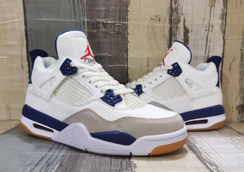 Air Jordan 4 Retro 'Military Blue' (2024)