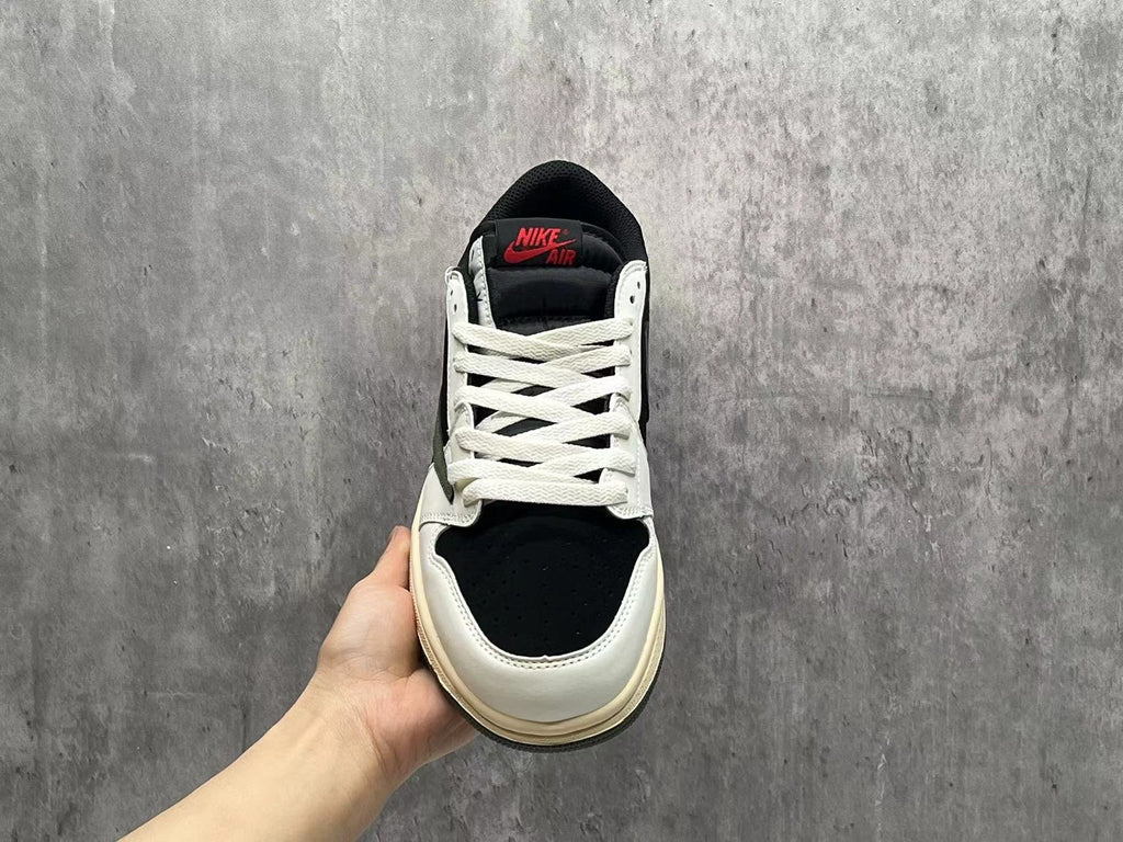 Travis Scott x Air Jordan 1 Low OG “Medium Olive”